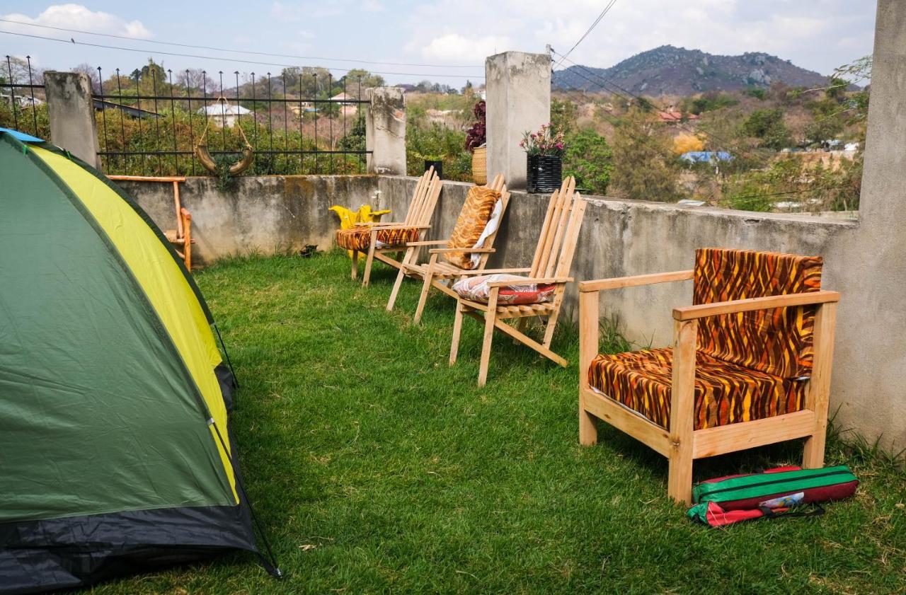 Emmy'S Backpackers Hostel Иринга Экстерьер фото